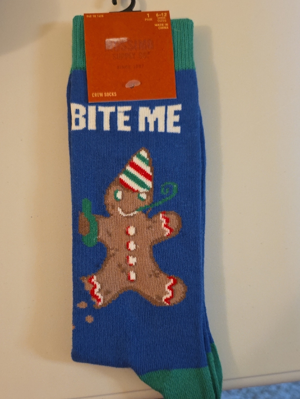 Bite Me Blue Gingerbread Crew Socks Mossimo